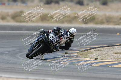 media/Apr-20-2025-CVMA (Sun) [[39090e8767]]/Race 11-500-350 Supersport (Holeshot)/